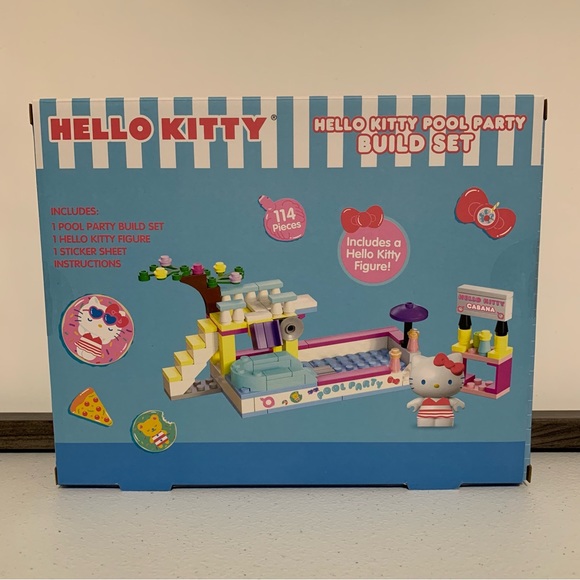 Sanrio Hello Kitty Pool Party Build Set-NIB - Picture 2 of 6
